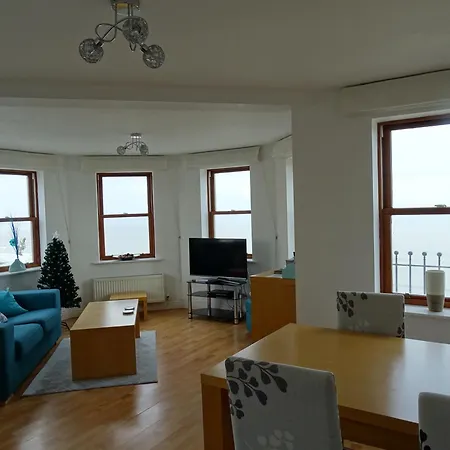 Seaview Heights * Whitby